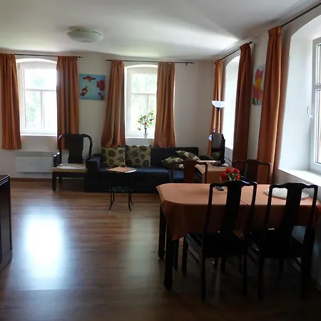 House George * Ceska Lipa