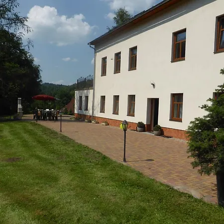 House George Apartment Ceska Lipa